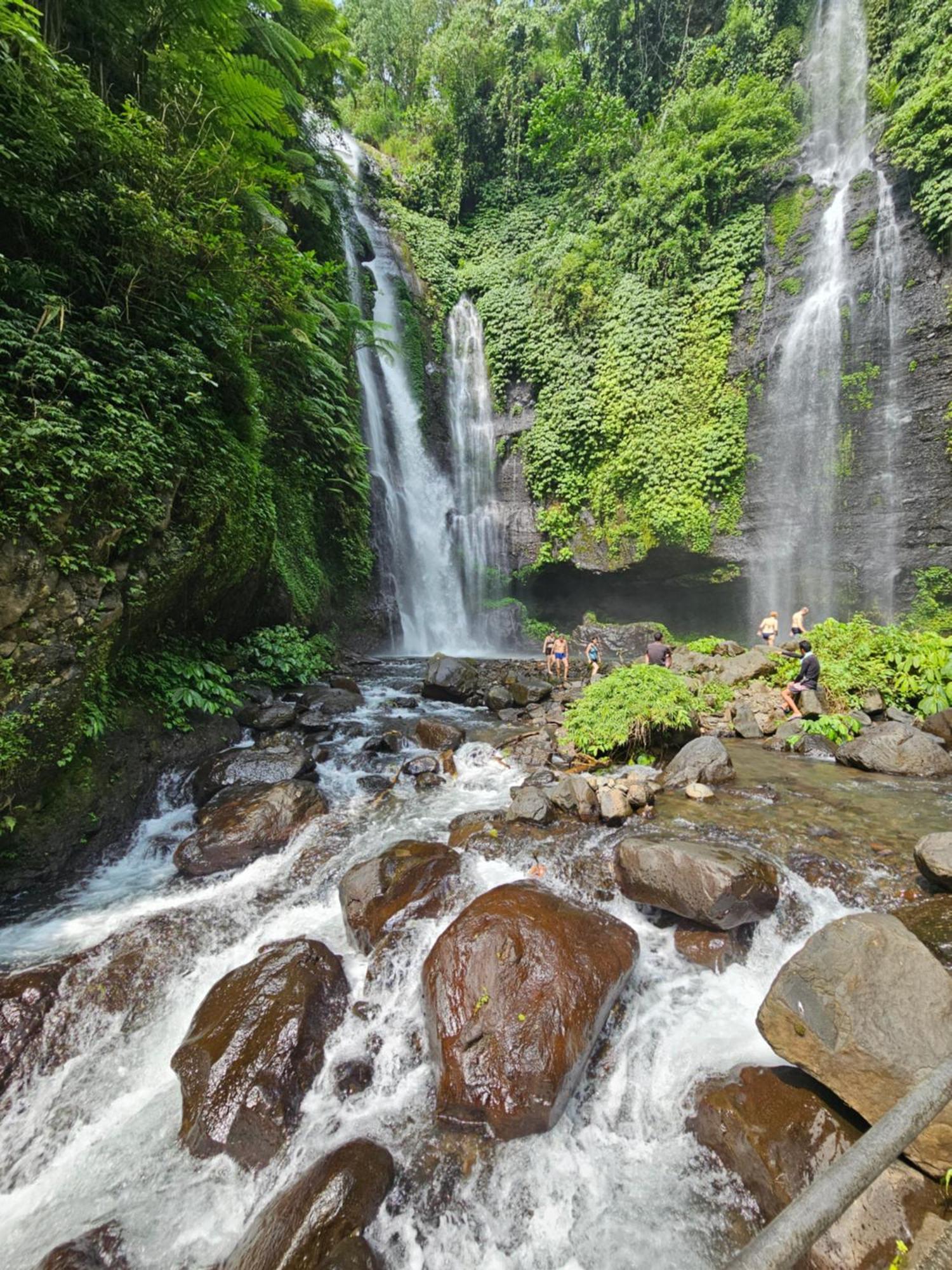Villa Markisa Pakisan Sawan Luaran gambar