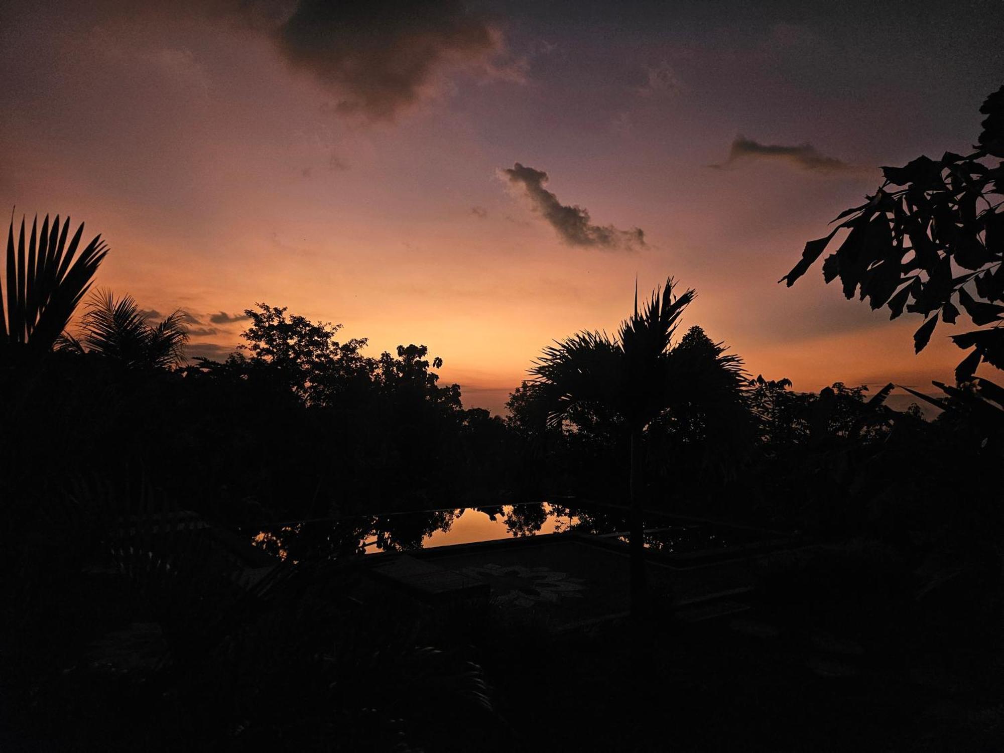 Villa Markisa Pakisan Sawan Luaran gambar